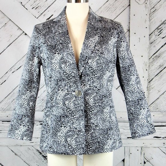 Anne Klein Jackets & Blazers - Anne Klein Navy & White Paisley Print Blazer